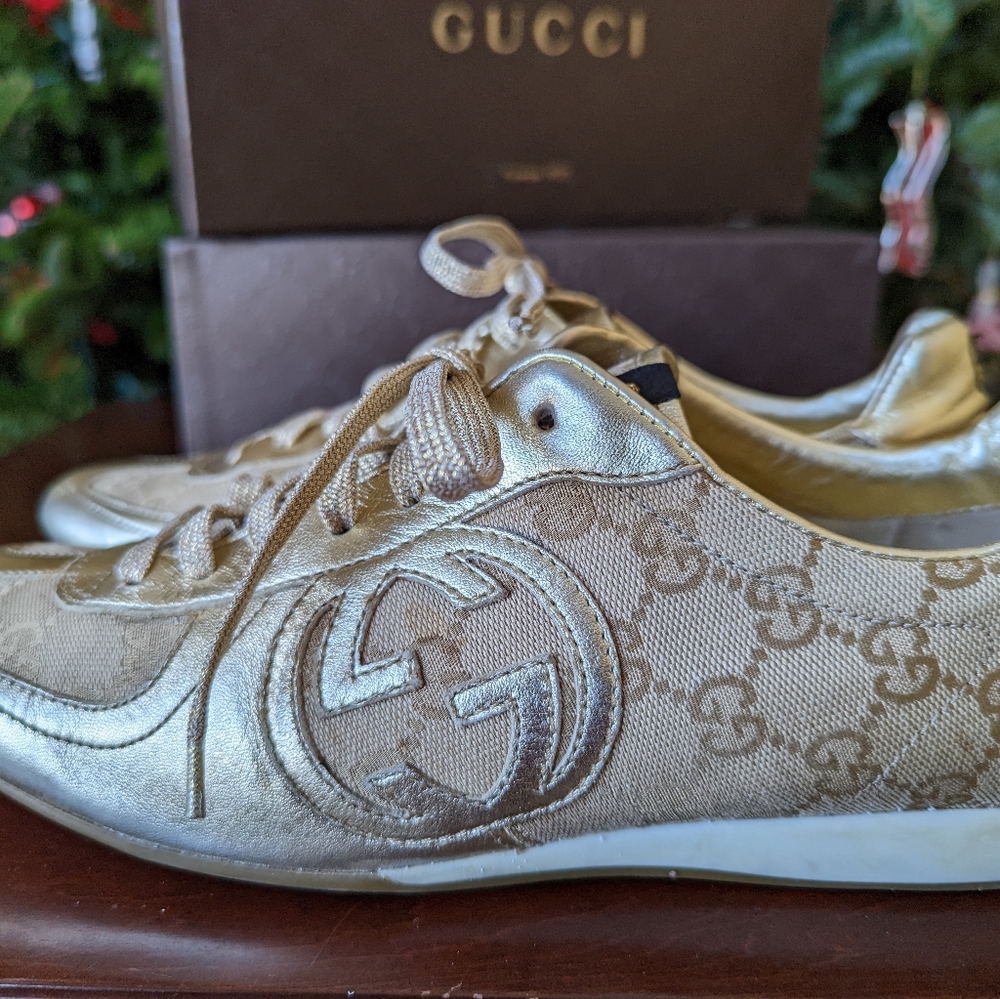 Gucci Gold & Beige Sneakers Euro 39.5 G Made in Italy
